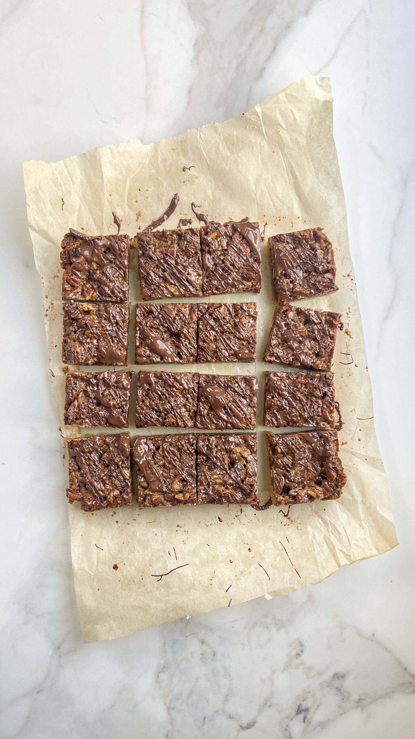 Pecan and Caramel Shortbread Bar